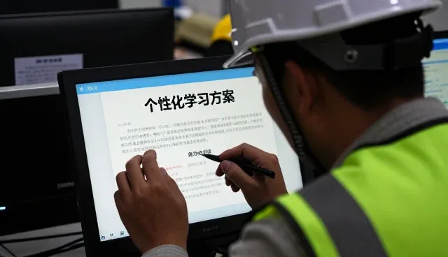 职业发展咨询资讯如何影响家庭教育课程选型